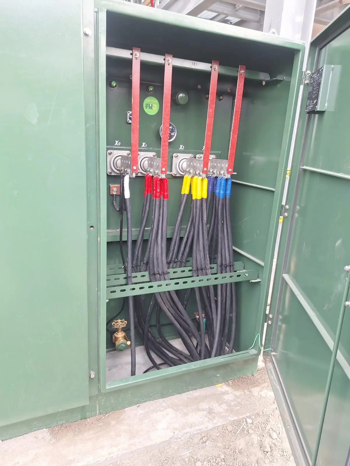 Instalaciones eléctricas, fotografía de obra TGN NEXUS